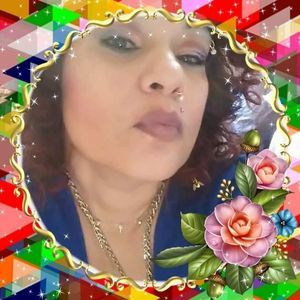 Meet your Posher, Angie